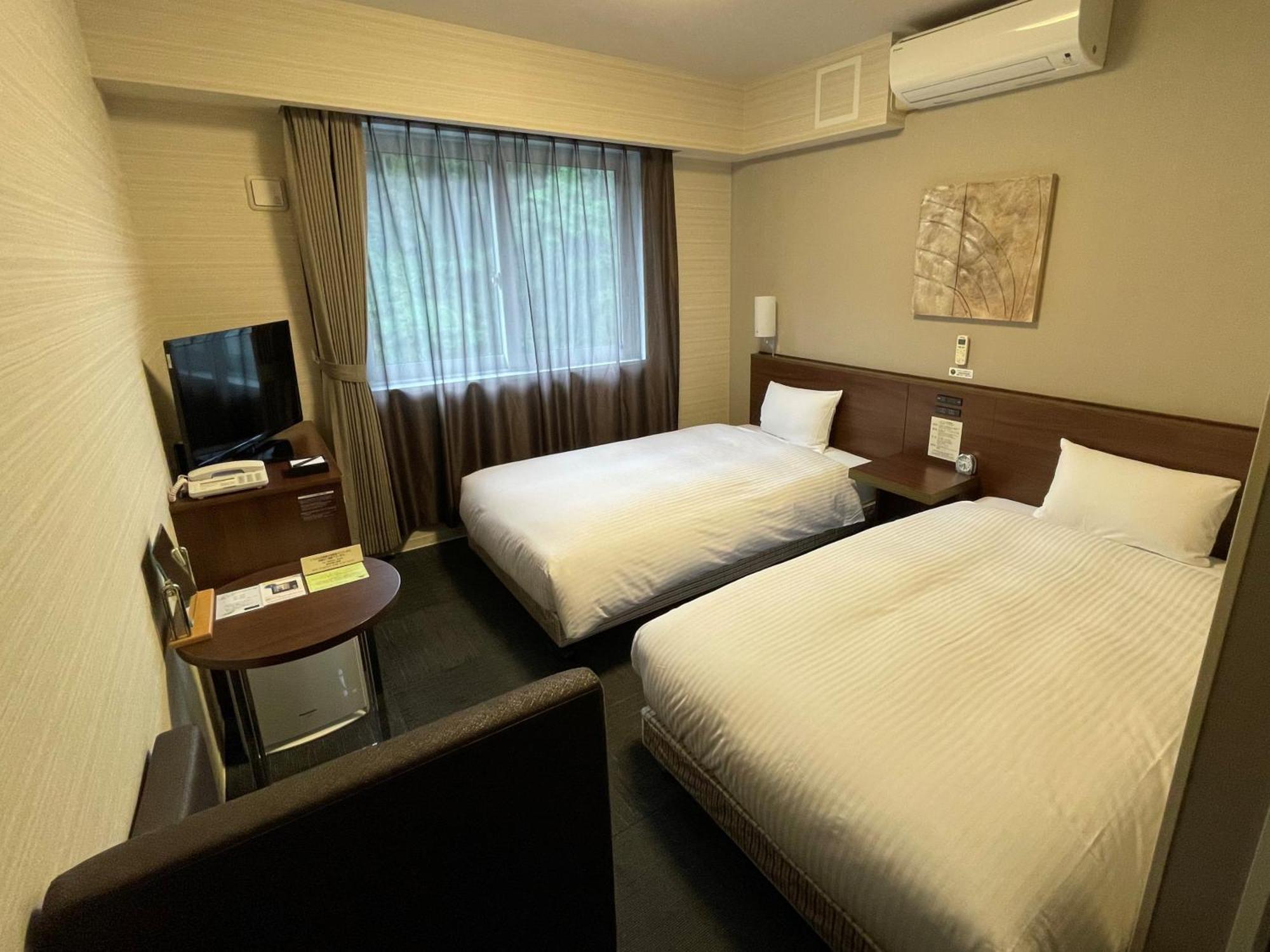 Hotel Route-Inn Miyako Міяко Екстер'єр фото